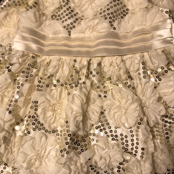 Toddler size 3T formal dress. - Picture 4 of 5